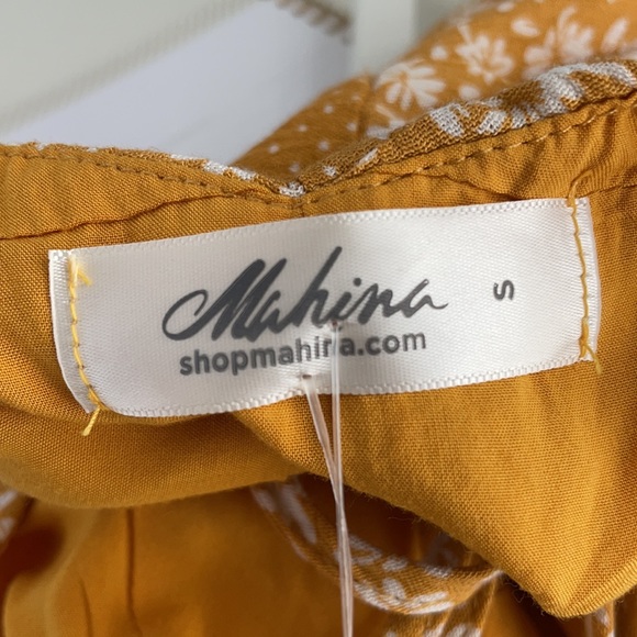 CLOSET SALE- NWT Mahina Floral and Dots Yellow Women’s Romper from Hawaii - Picture 6 of 6